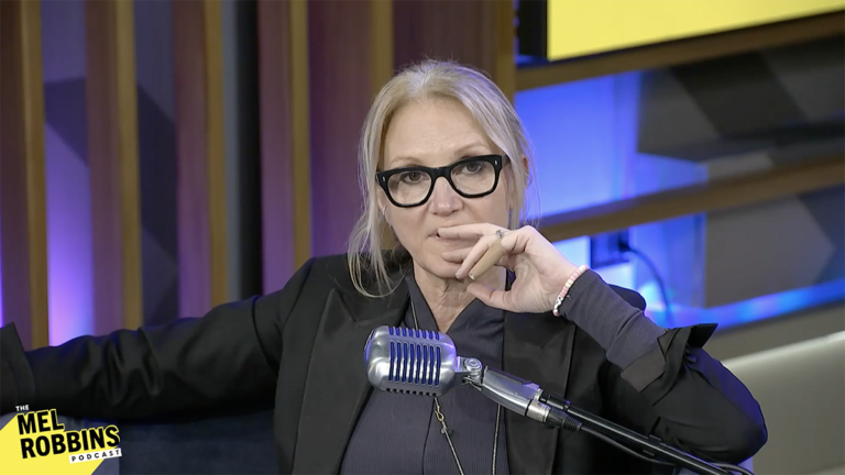 A Toolkit for Creating the Perfect Morning Routine - Mel Robbins
